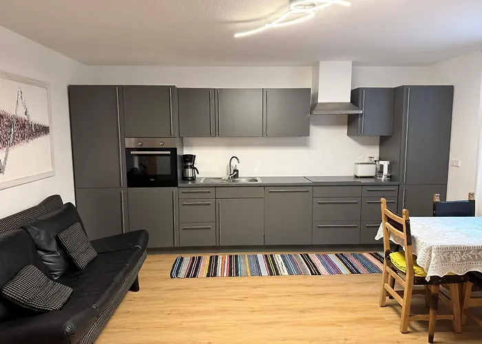 Gemuetliche In Mit Terrasse